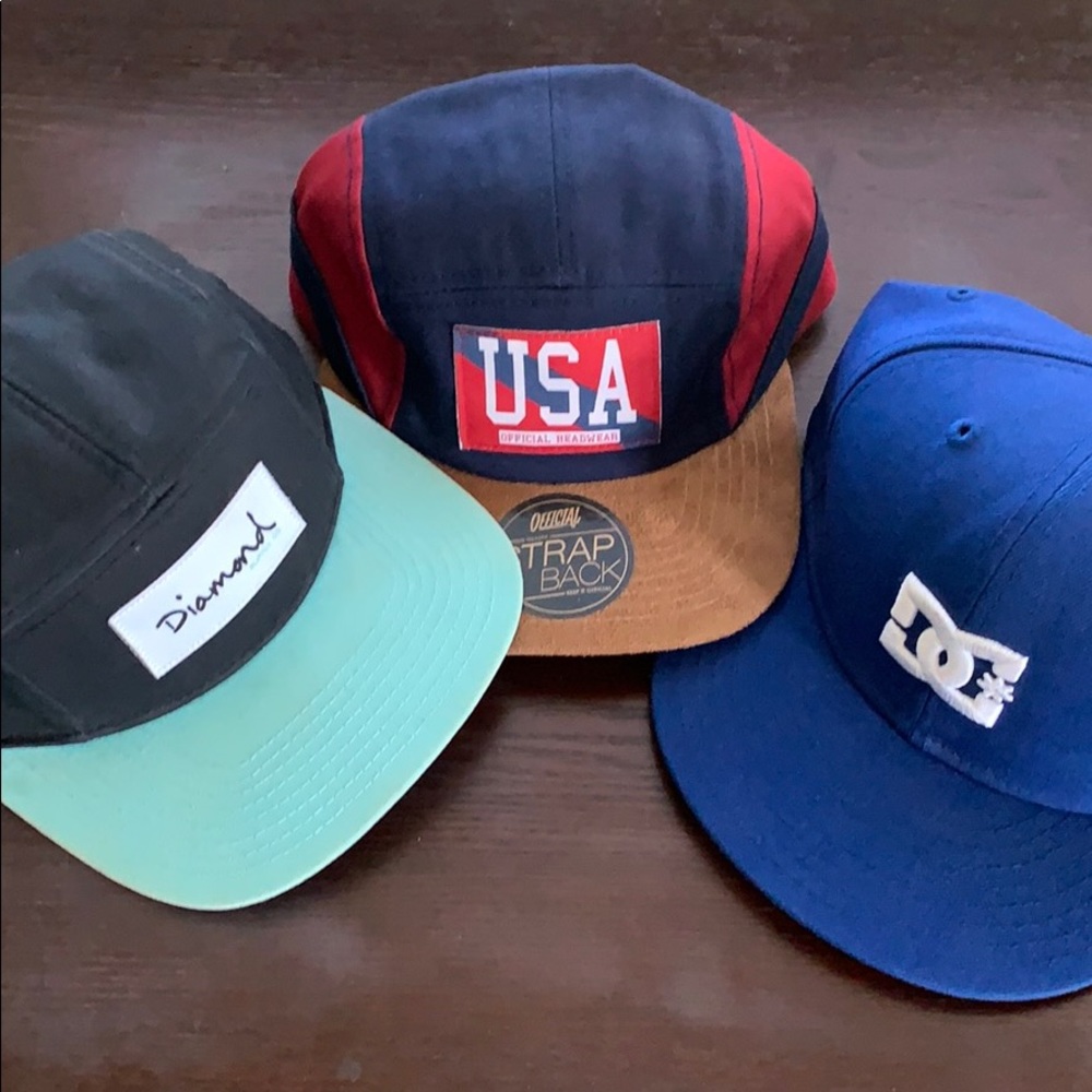 Diamond supply snapbacks $17 each